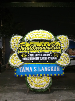 Papan Bunga Duka di Kuala